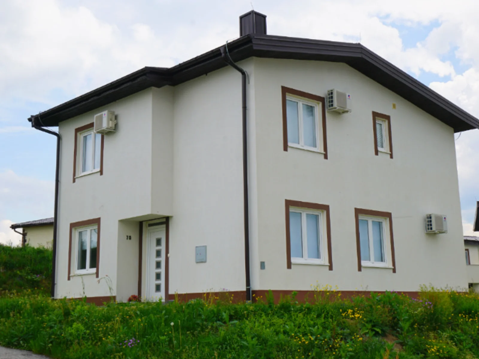 Villa 37